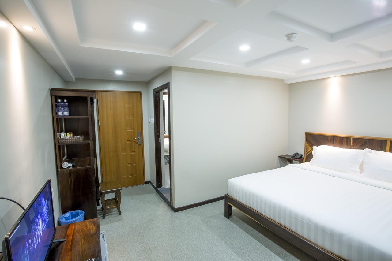 Tristar Hotel Rangun Kültér fotó