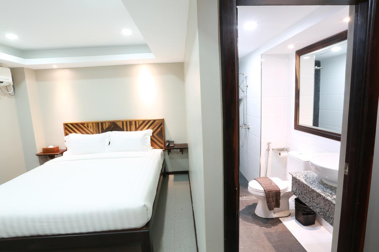Tristar Hotel Rangun Kültér fotó