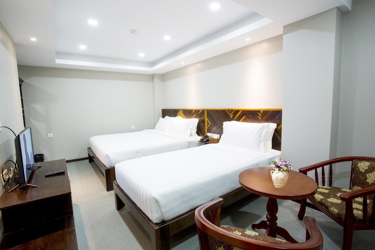 Tristar Hotel Rangun Kültér fotó