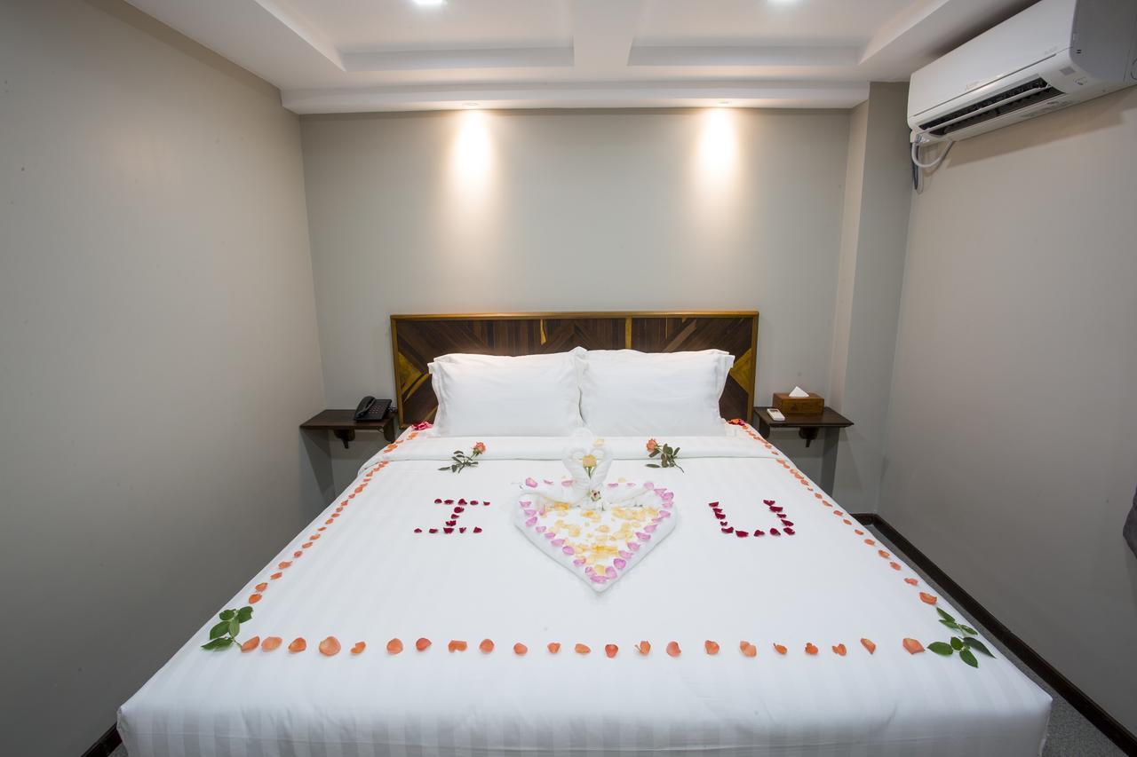 Tristar Hotel Rangun Kültér fotó