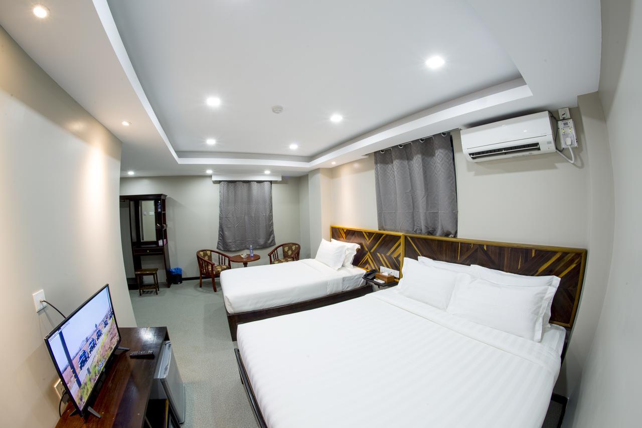 Tristar Hotel Rangun Kültér fotó