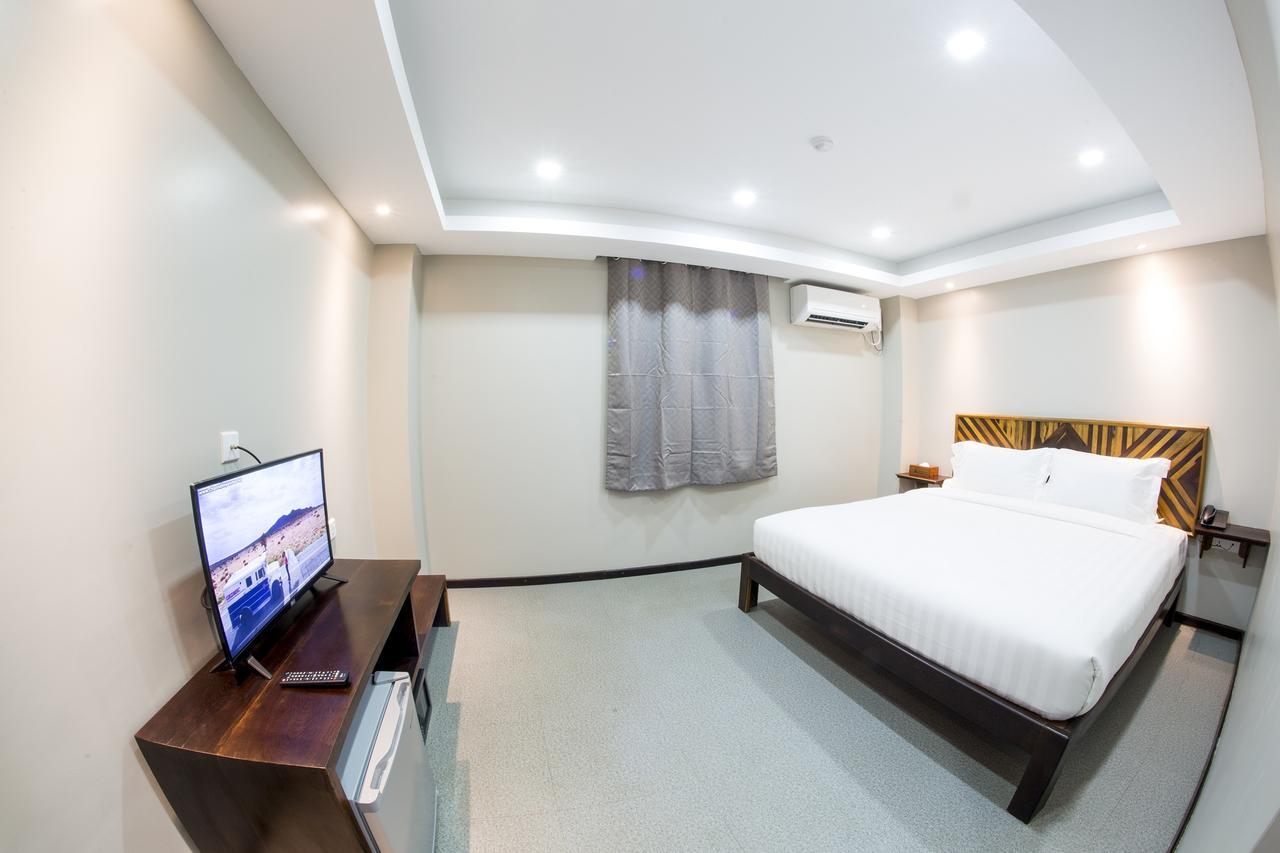 Tristar Hotel Rangun Kültér fotó