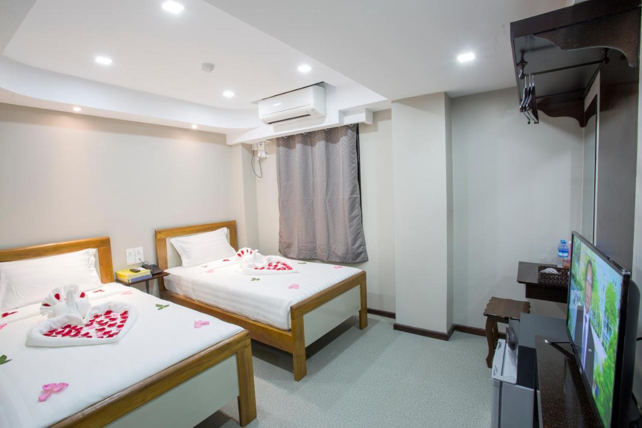 Tristar Hotel Rangun Kültér fotó